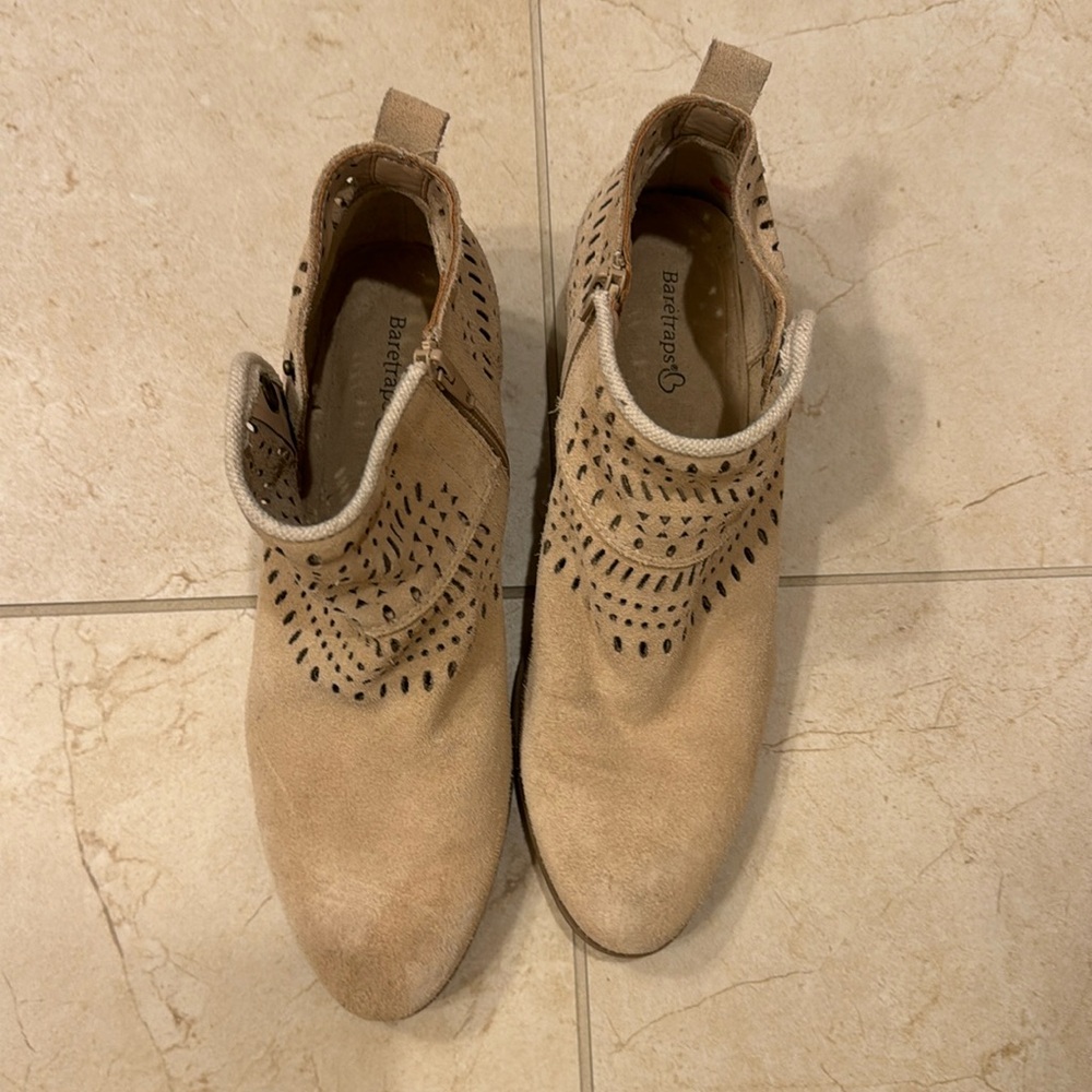 Barrera shoes